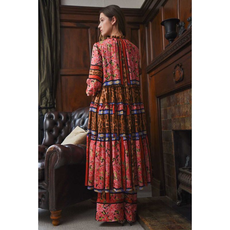Curate Soft Embrace Dress image number 3